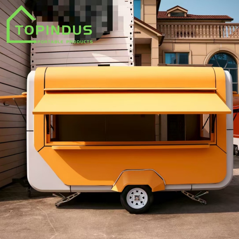 Maßgefertigter gelber Imbisswagen für unseren Kunden in Ghana